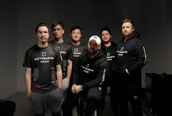 揭秘真实版绝地求生：空军猎人的生存体验